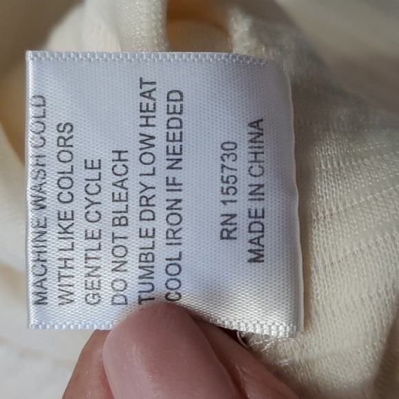 ANTHROPOLOGY‎ JANE & DELANCEY, Hoodie top, ribbed. Size large. Tie - Picture 11 of 11